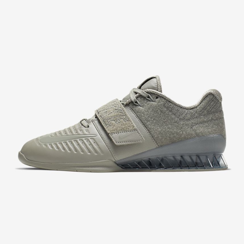 Nike romaleos patch Clearance